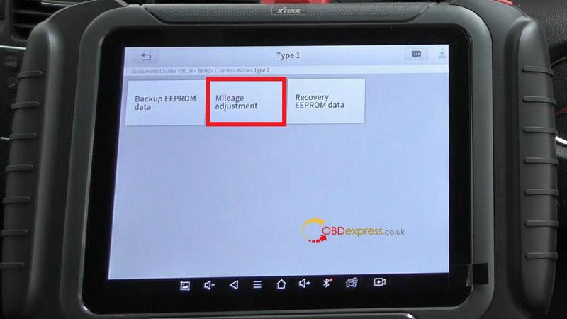 Mercedes C Class W204 use Xtool D8 for mileage correction