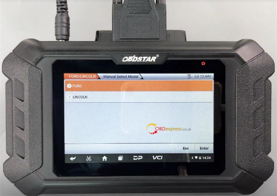 OBDSTAR ODOMaster Calibrate Mileage on Ford R7F701408 Dashboard