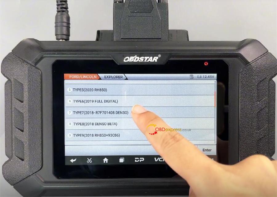 OBDSTAR ODOMaster Calibrate Mileage on Ford R7F701408 Dashboard