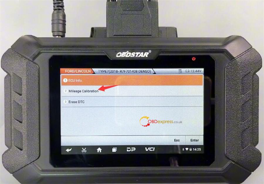 OBDSTAR ODOMaster Calibrate Mileage on Ford R7F701408 Dashboard